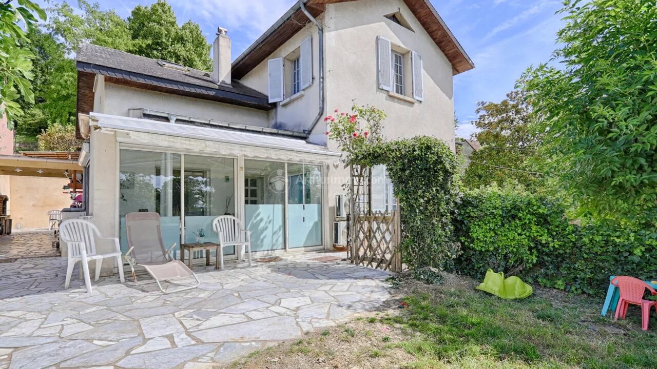 maison 8 pièces 198 m2 à vendre à Vaux-sur-Seine (78740)