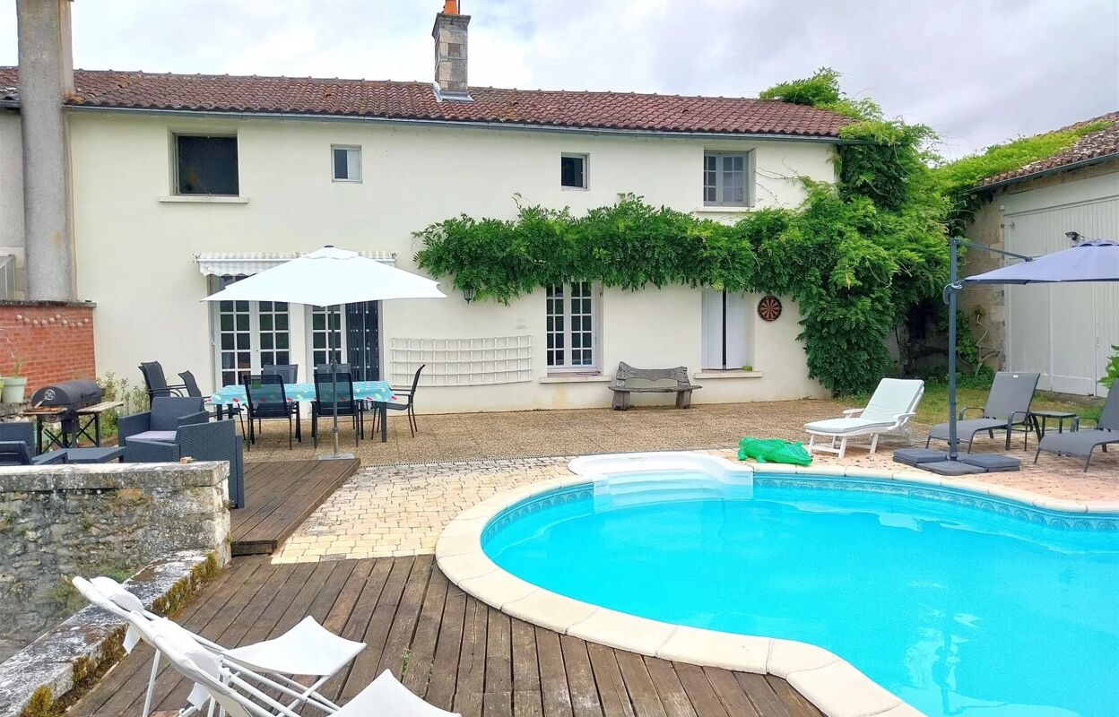 maison 5 pièces 132 m2 à vendre à Pindray (86500)