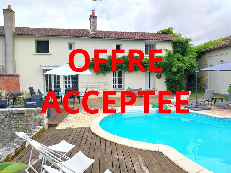 Superbe maison avec piscine à vendre proche Montmorillon 86 — photo 1
