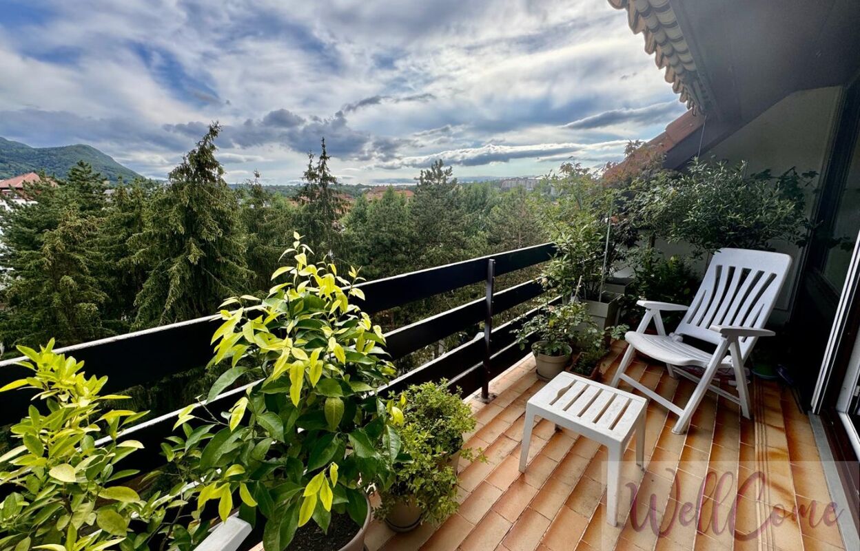 appartement 5 pièces 107 m2 à vendre à Annecy (74000)