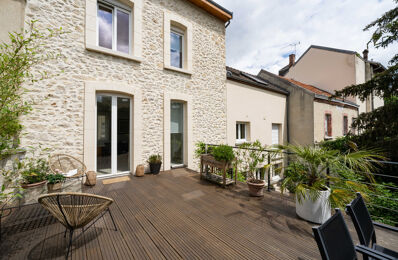 vente maison 693 000 € à proximité de Bezannes (51430)