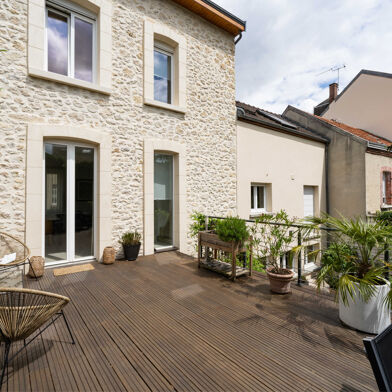 Maison 8 pièces 173 m²