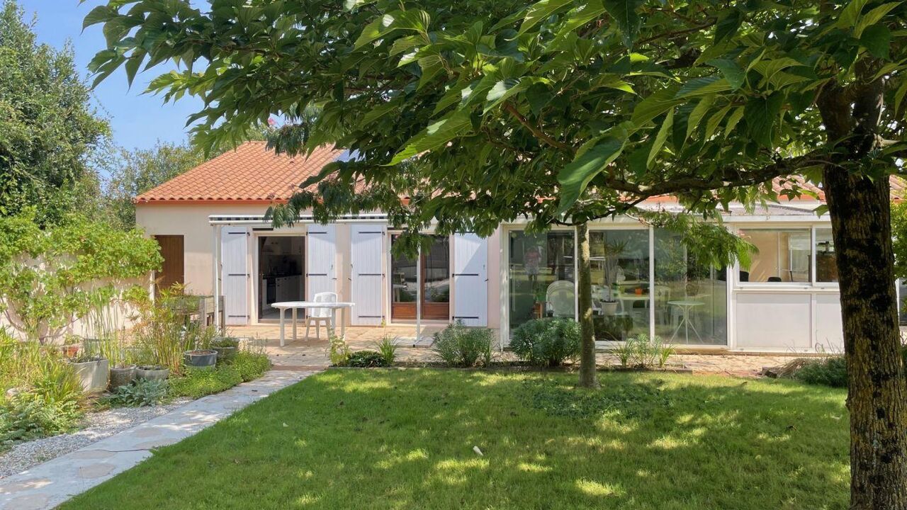 maison 4 pièces 110 m2 à vendre à Sainte-Foy (85150)