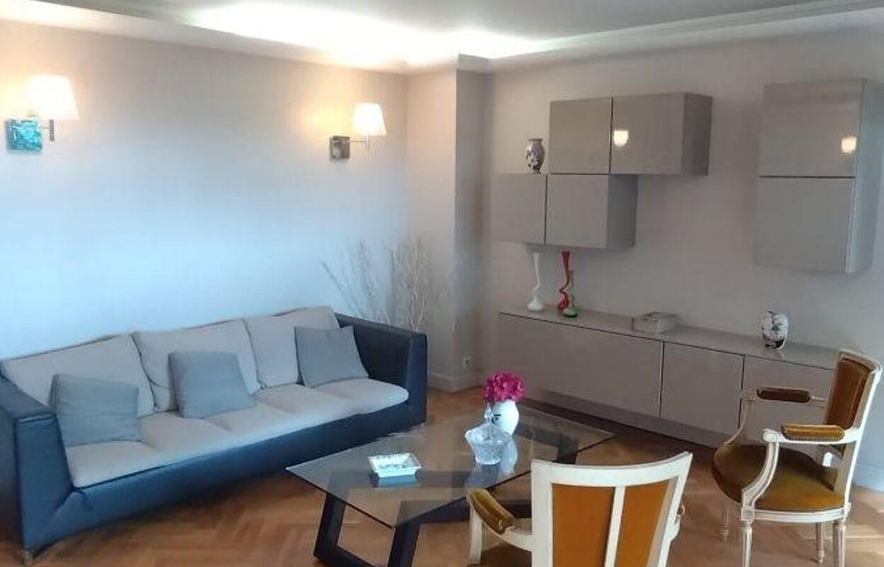 appartement 2 pièces 67 m2 à vendre à Charenton-le-Pont (94220)