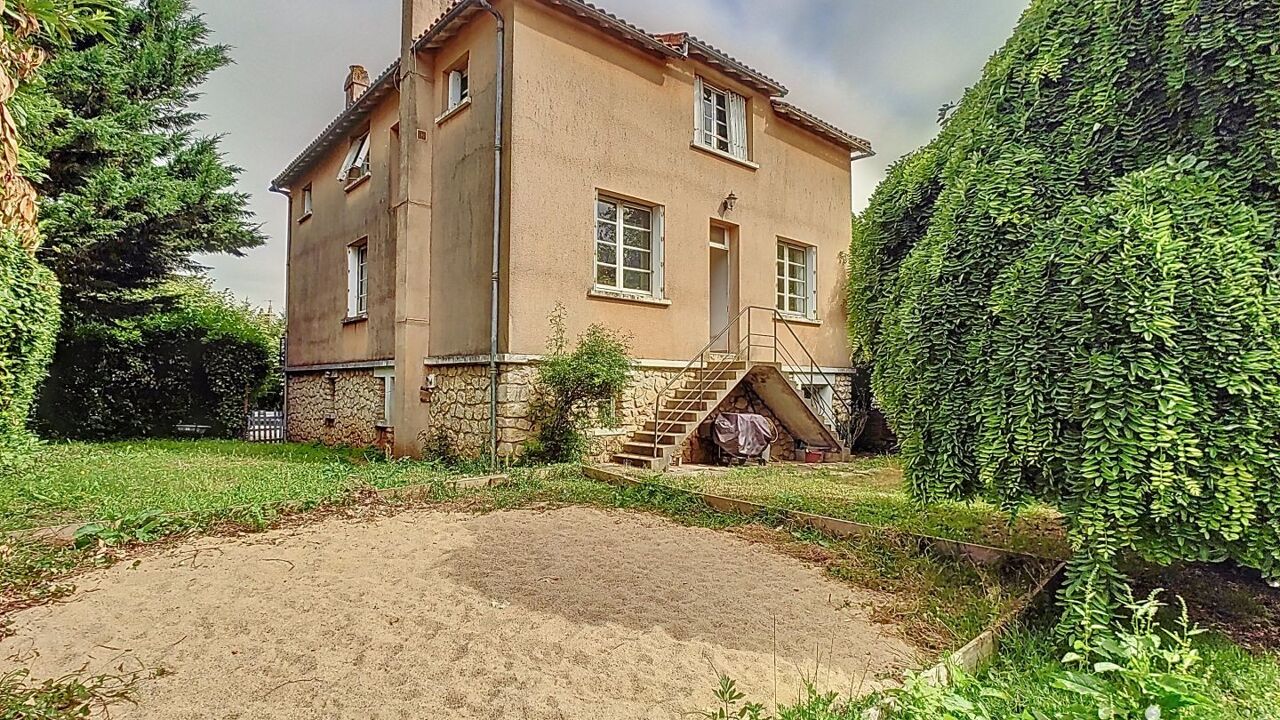 maison 9 pièces 206 m2 à vendre à Vivonne (86370)