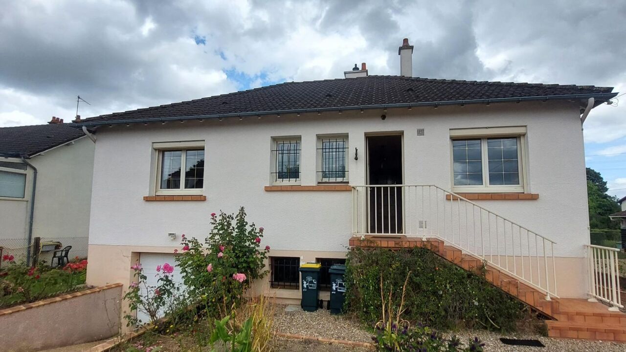 maison 5 pièces 80 m2 à vendre à Saint-Doulchard (18230)