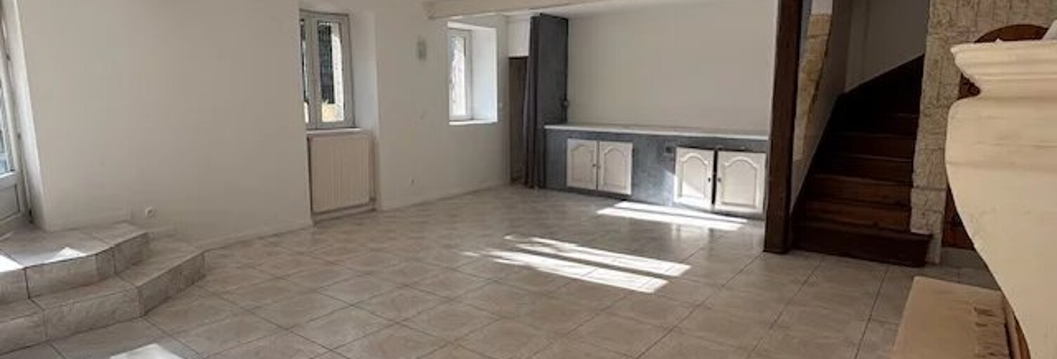 Maison 5 Pièces 124 m² à louer à Échillais (17620)