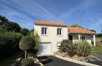 vente maison 230 000 € à proximité de La Guerche (37350)