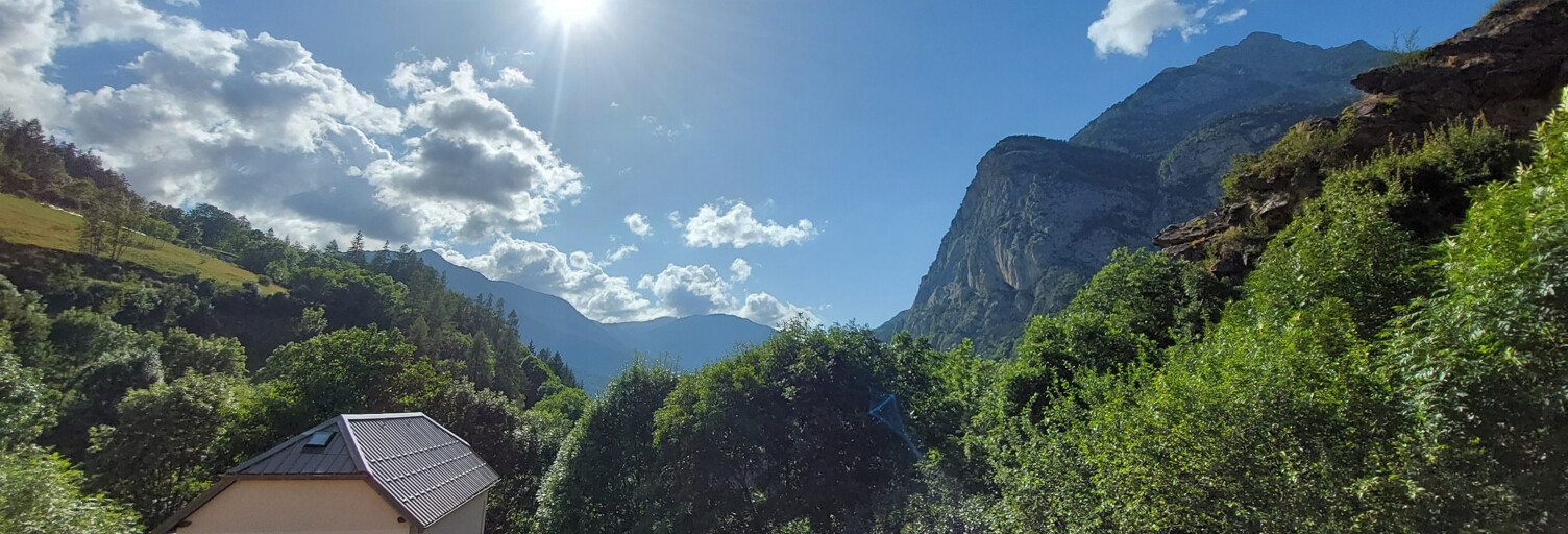 Maison 8 Pièces 160 m² à vendre à Barcelonnette (04400)