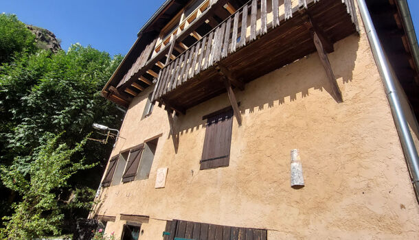 Villa / Maison 8 pièces  à vendre Barcelonnette 04400