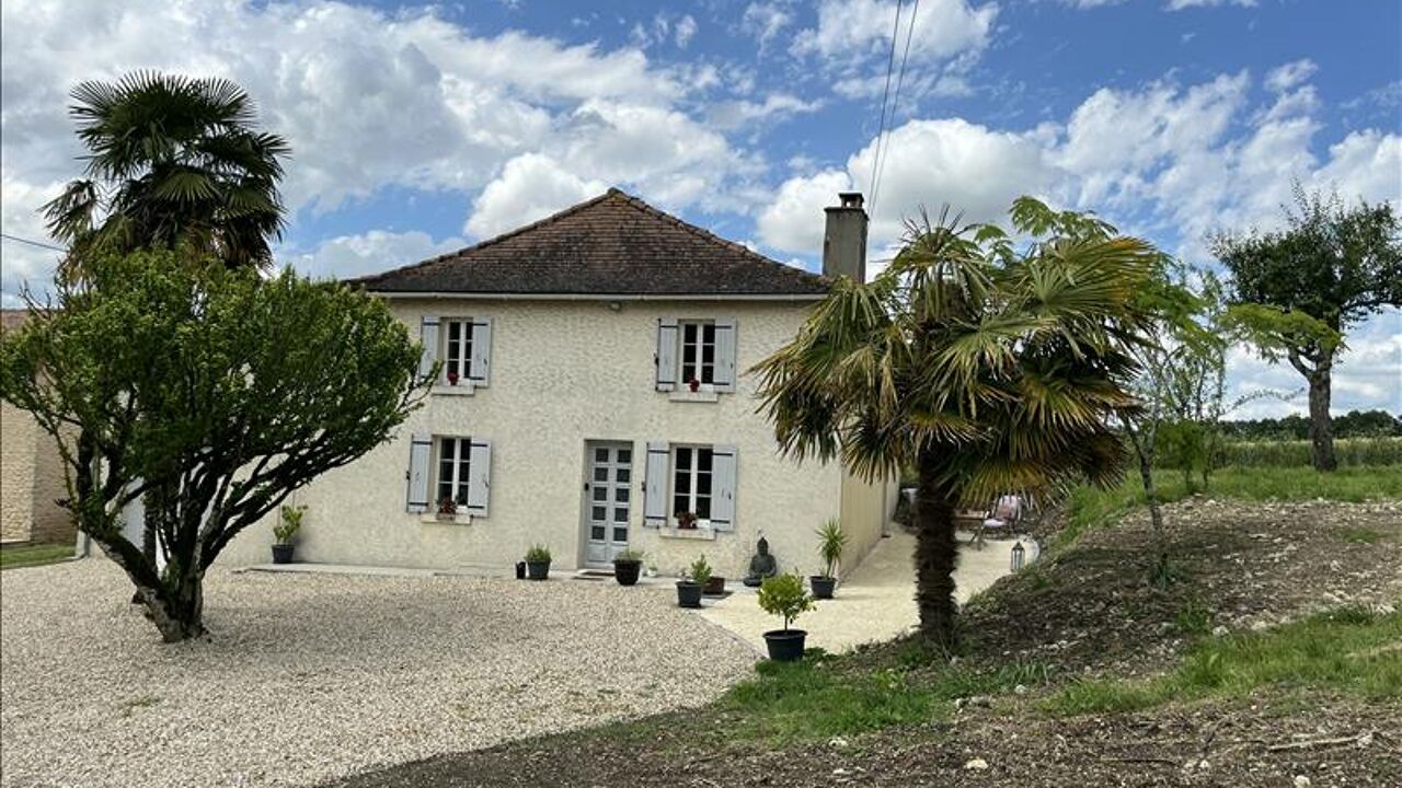 maison 5 pièces 138 m2 à vendre à Saint-Quentin-de-Chalais (16210)