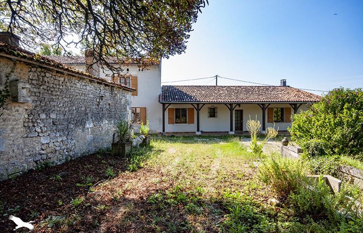 maison 7 pièces 274 m2 à vendre à La Rochebeaucourt-Et-Argentine (24340)