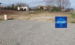 Terrain  836 m² à vendre à Saint-Hilaire (31410)