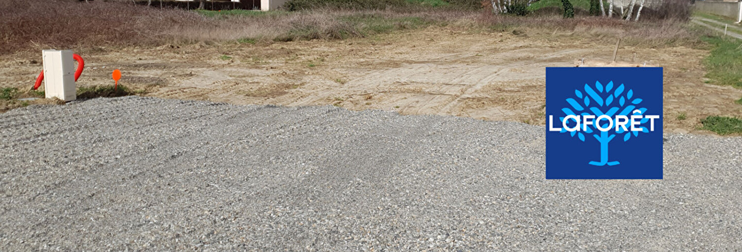 Terrain  836 m² à vendre à Saint-Hilaire (31410)