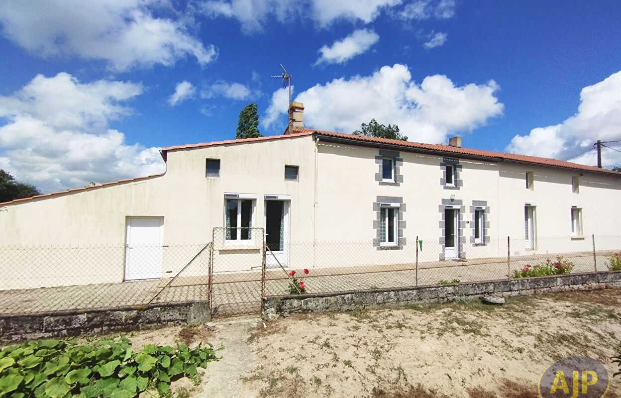 maison 5 pièces 122 m2 à vendre à Treize-Septiers (85600)