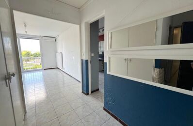 location appartement 810 € CC /mois à proximité de Jouques (13490)