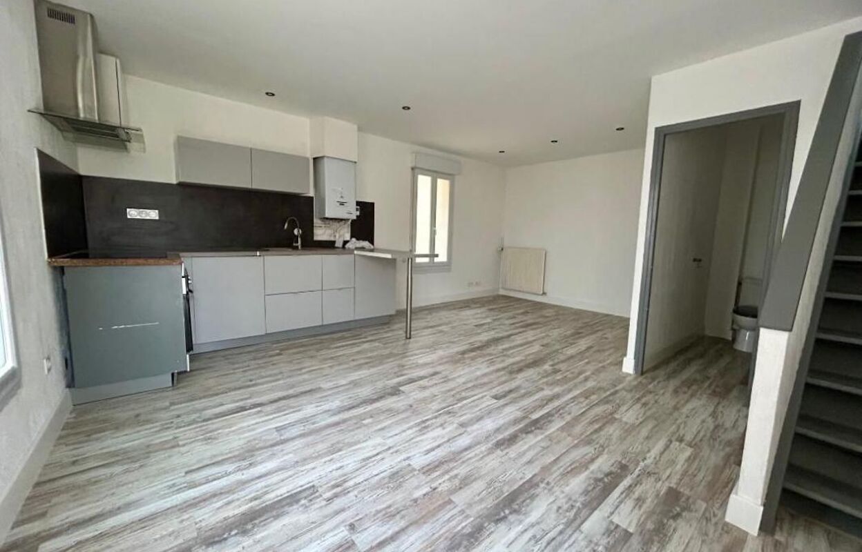 appartement 3 pièces 61 m2 à louer à Nîmes (30900)