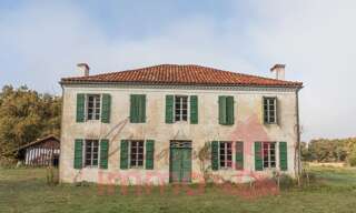 Maison 11 Pièces 275 m² à vendre à Vert (40420)