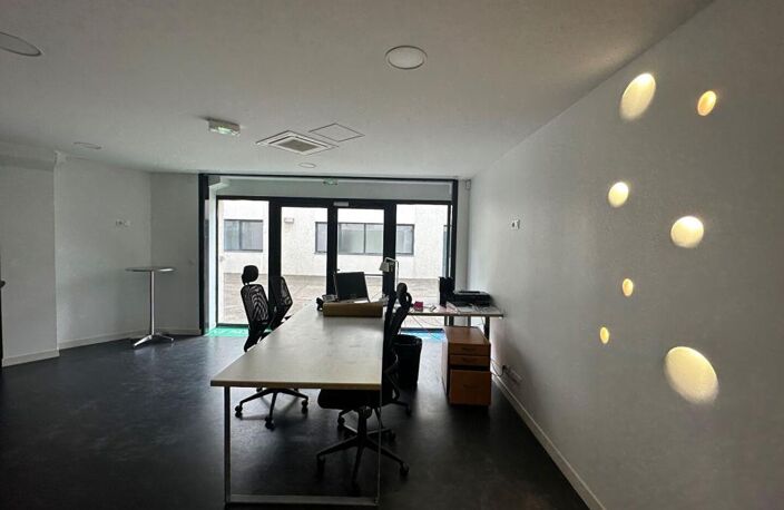 À louer - locaux de 190 m² à Plaisance-du-Touch — photo 3