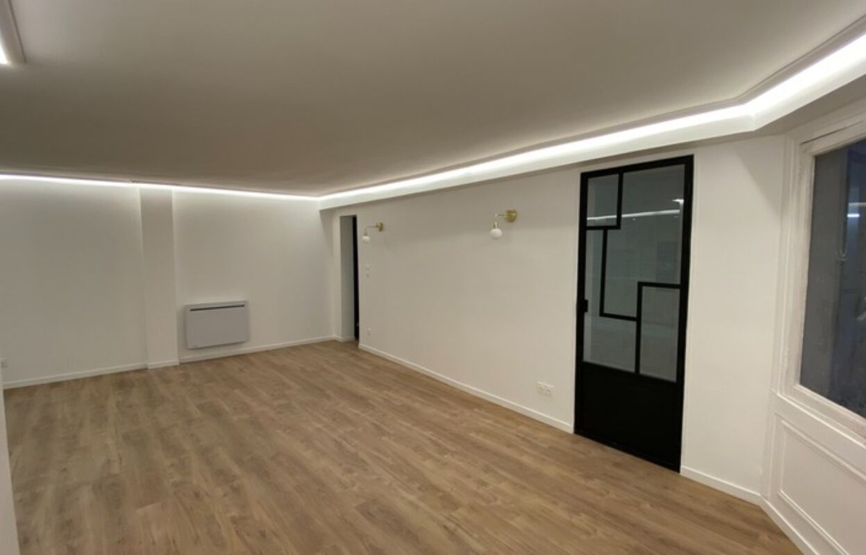 bureau 4 pièces 78 m2 à vendre à Paris 2 (75002)