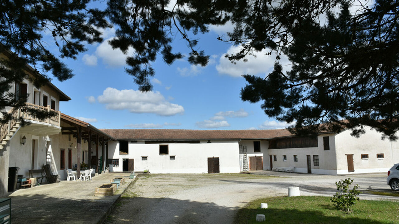 maison 9 pièces 311 m2 à vendre à Villars-les-Dombes (01330)