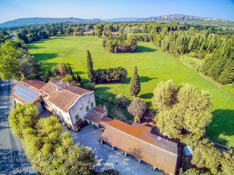 Villa / Maison 14 pièces  à vendre Salon-de-Provence 13300