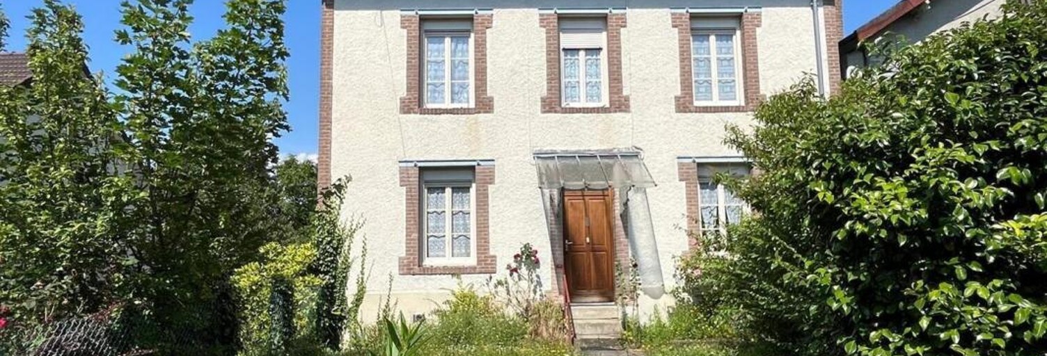 Maison 6 Pièces 127 m² à vendre à Saint-Léonard-de-Noblat (87400)