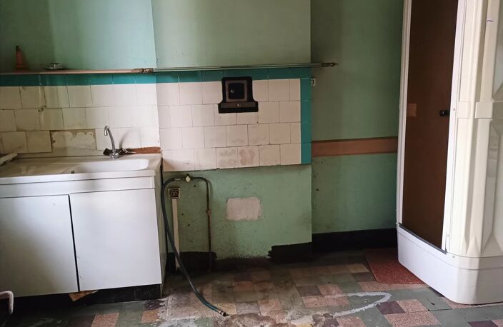 EXCLUSIVITÉ - AGRÉABLE MAISON 4KM DE ST GALMIER CENTRE — photo 4