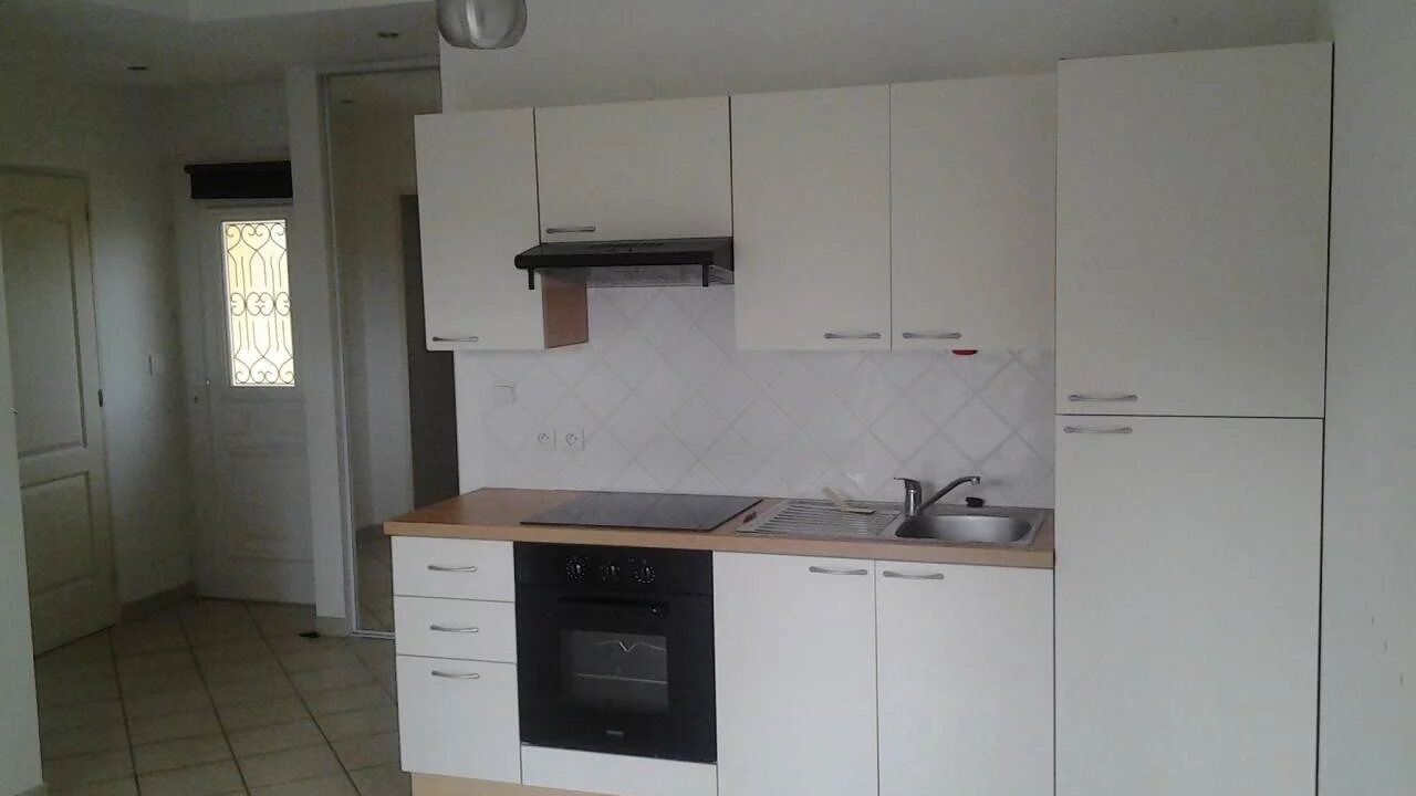 appartement 2 pièces 36 m2 à vendre à Le Luc (83340)