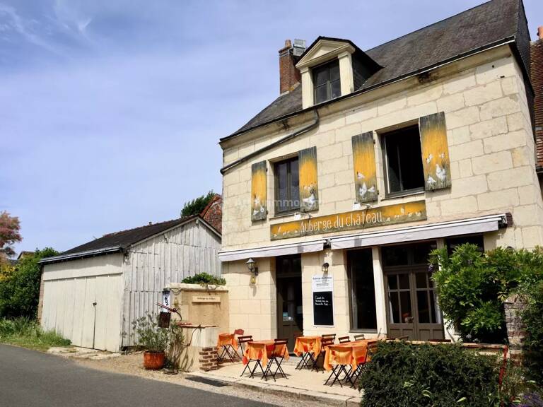 Murs et Fond de commerce d'un restaurant situé à TROO, village touristique. — photo 1