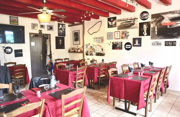 Murs et Fond de commerce d'un restaurant situé à TROO, village touristique. — photo 4