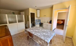 Appartement 1 Pièce 54 m² à vendre à Saint Geniez d'Olt et d'Aubrac (12130)