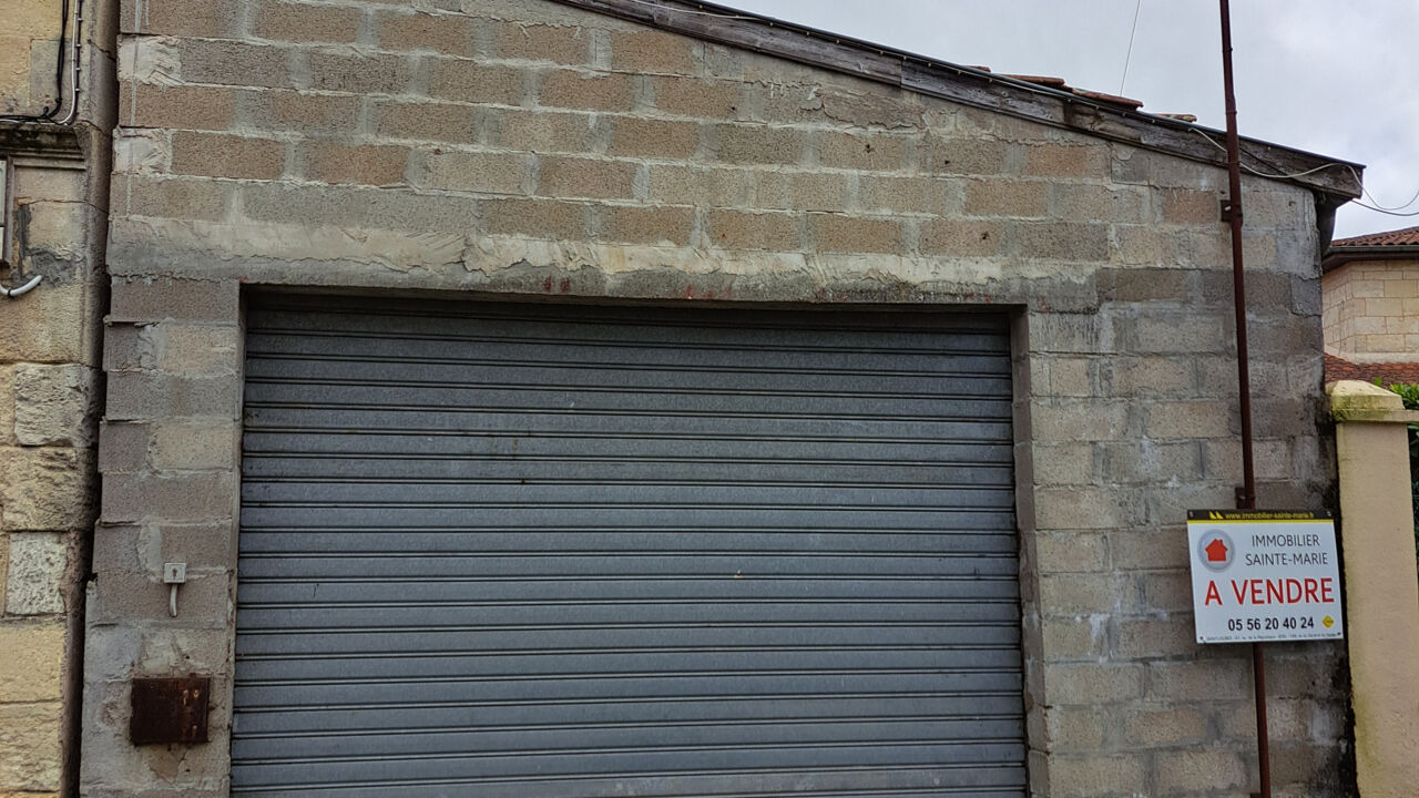 garage  pièces 100 m2 à vendre à Vayres (33870)