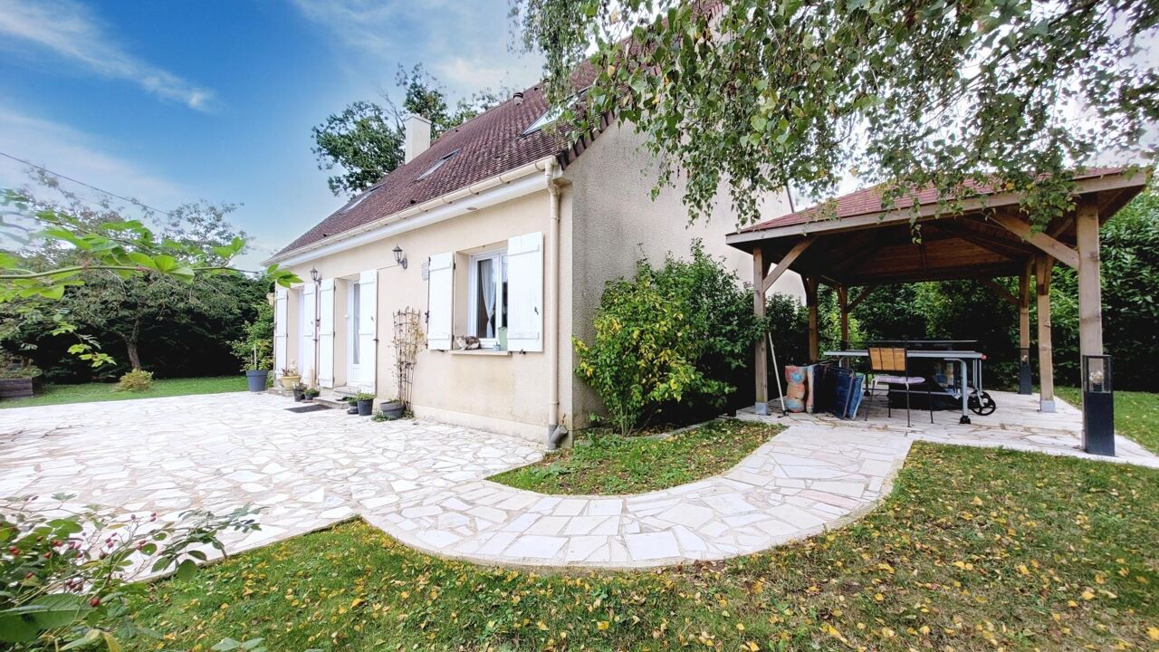 maison 6 pièces 136 m2 à vendre à Houdan (78550)