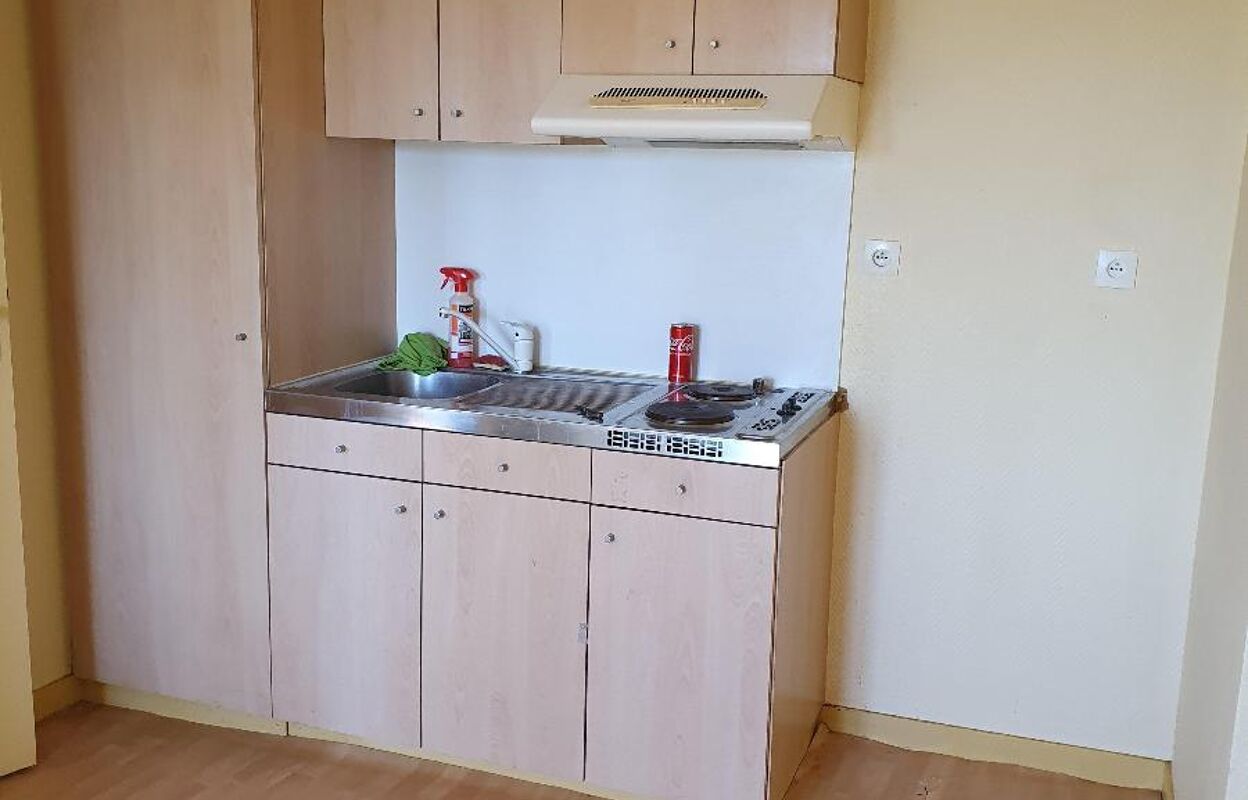 appartement 2 pièces 27 m2 à louer à Tillieres (49230)