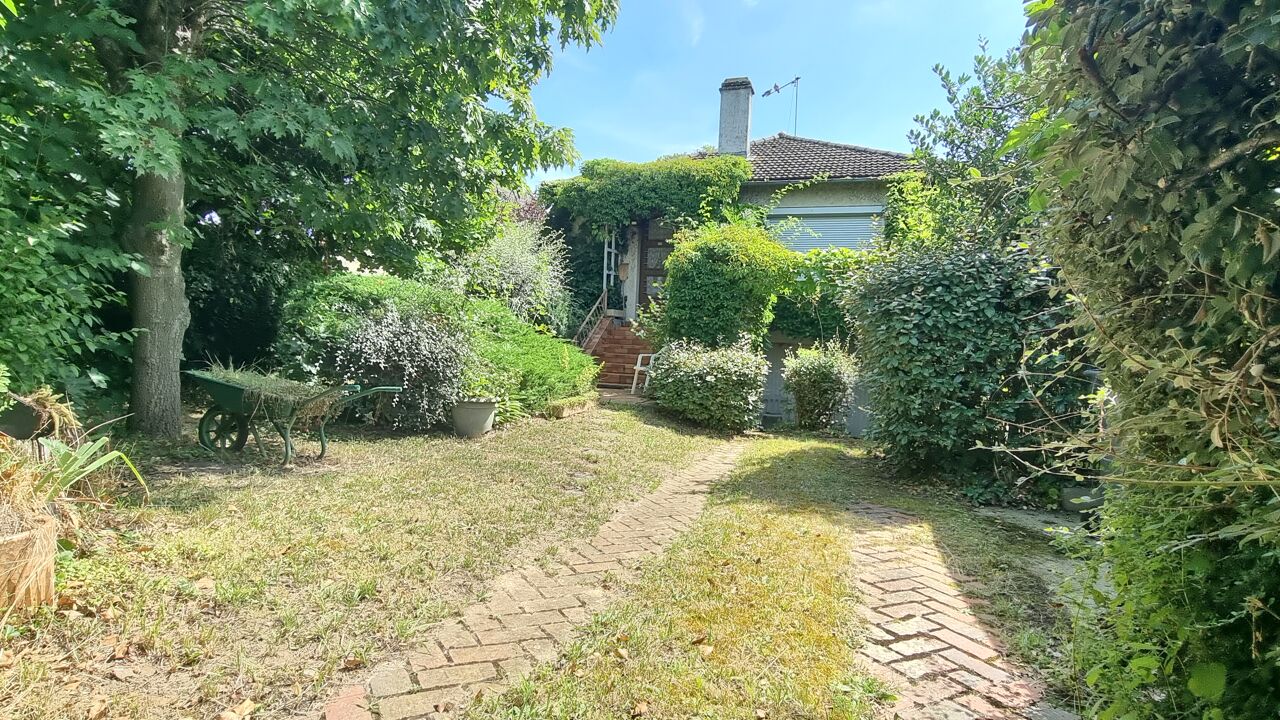 maison 4 pièces 88 m2 à vendre à Poissy (78300)