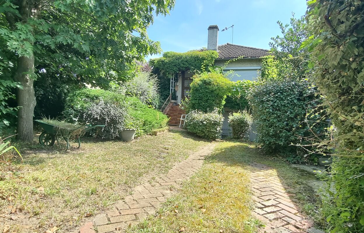 maison 4 pièces 88 m2 à vendre à Poissy (78300)