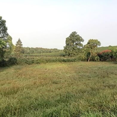 Terrain 800 m²