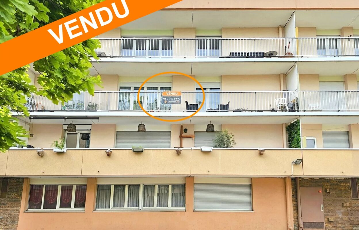 appartement 3 pièces 55 m2 à Évry-Courcouronnes (91000)