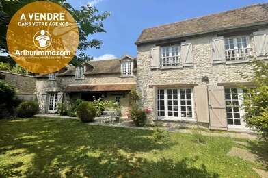 Maison 9 pièces 644800 €