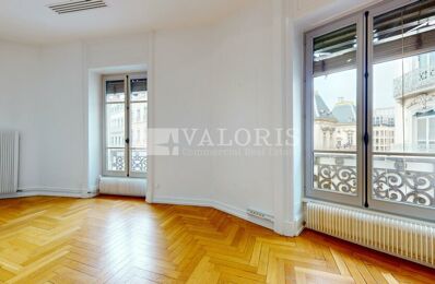 location bureau 4 233 € CC /mois à proximité de Vénissieux (69200)