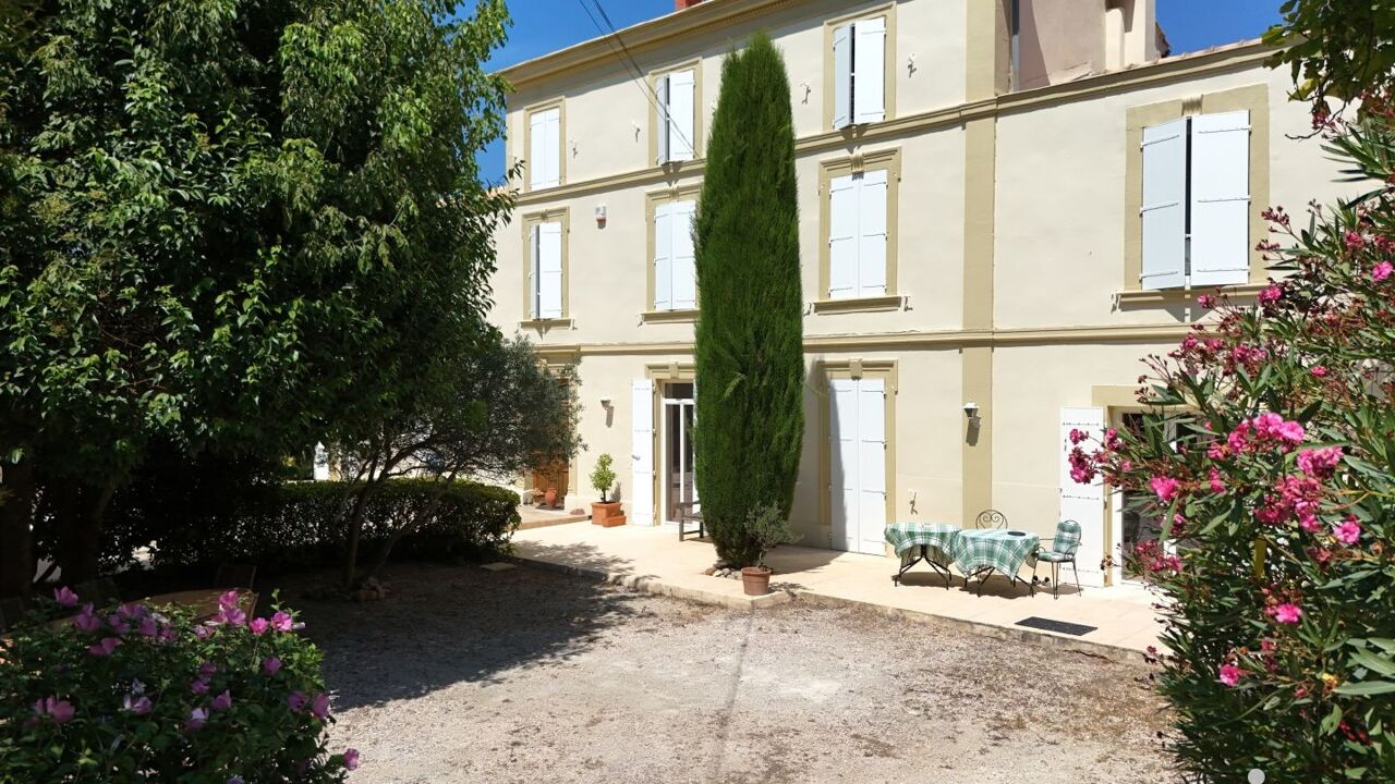 maison 5 pièces 320 m2 à vendre à Cabannes (13440)