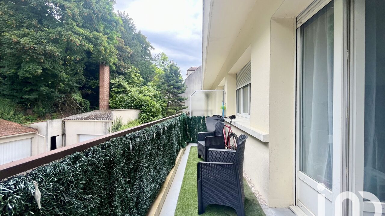 appartement 2 pièces 31 m2 à vendre à Corbeil-Essonnes (91100)