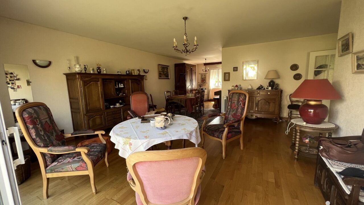 maison 5 pièces 91 m2 à vendre à Cholet (49300)