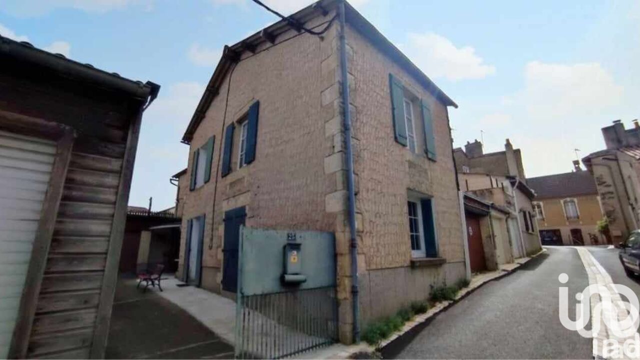 maison 4 pièces 105 m2 à vendre à Gençay (86160)