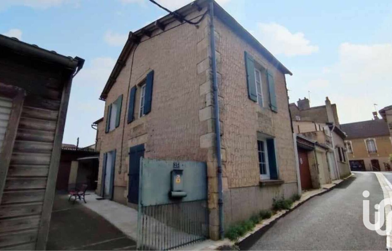 maison 4 pièces 105 m2 à vendre à Gençay (86160)