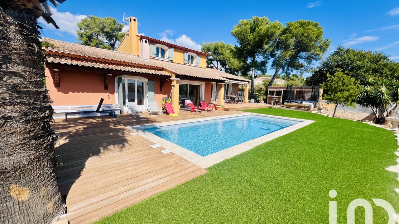 maison 8 pièces 192 m2 à vendre à Sanary-sur-Mer (83110)