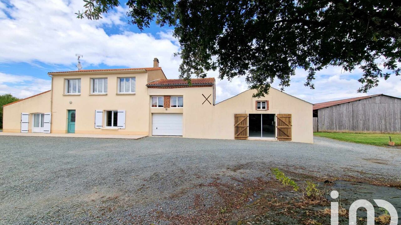 maison 5 pièces 135 m2 à vendre à La Merlatière (85140)