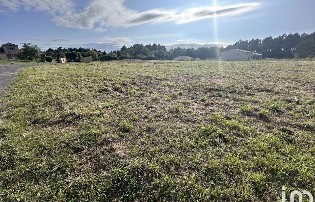 terrain  pièces 2200 m2 à vendre à Bourgnac (24400)