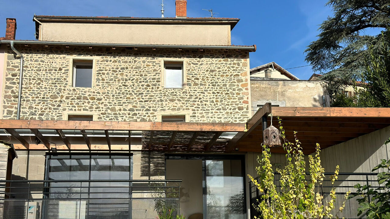 maison 5 pièces 143 m2 à vendre à Thizy (69240)